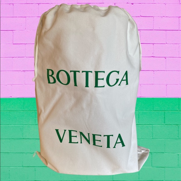 🚨Bottega Veneta BEAK Bag🚨 - Picture 6 of 6